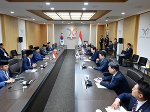 Bertemu Bilateral, Prabowo-Presiden Korsel Tingkatkan Kerja Sama Ekonomi-Pertahanan