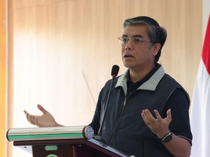 Pabrik di Depok Gulung Tikar-PHK 350 Orang, Menaker Bilang Gini