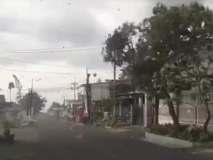 Puting Beliung Terjang Malang, Atap Rumah Warga Berterbangan