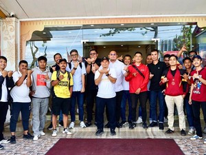 Andre Rosiade Bertekad Bawa Semen Padang FC Keluar dari Zona Degradasi