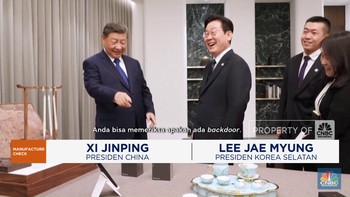 Video: Momen Candaan Xi Jinping Soal Ponsel China ke Presiden Korsel