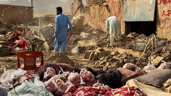 Potret Gempa Dahsyat M 6,3 Bawa Kehancuran, Puluhan Orang Tewas