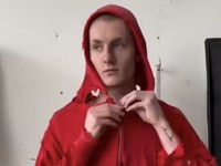 Balenciaga Rilis Jaket Compang-Camping Rp16 Juta, Ludes Terjual