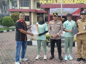 Kapolres Probolinggo Beri Penghargaan Atlet Arung Jeram Usai Lawan Begal