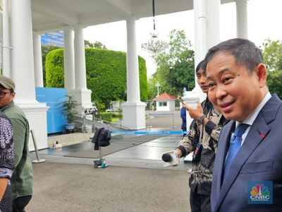 Penampakan Jonan Dipanggil ke Istana Negara, Bahas KA Cepat Whoosh?