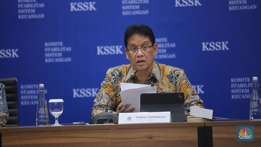 Menteri Keuangan, Purbaya Yudhi Sadewa saat konferensi pers Hasil Rapat Berkala KSSK IV Tahun 2025 di Jakarta, Senin (3/11/2025). (CNBC Indonesia/Faisal Rahman)
