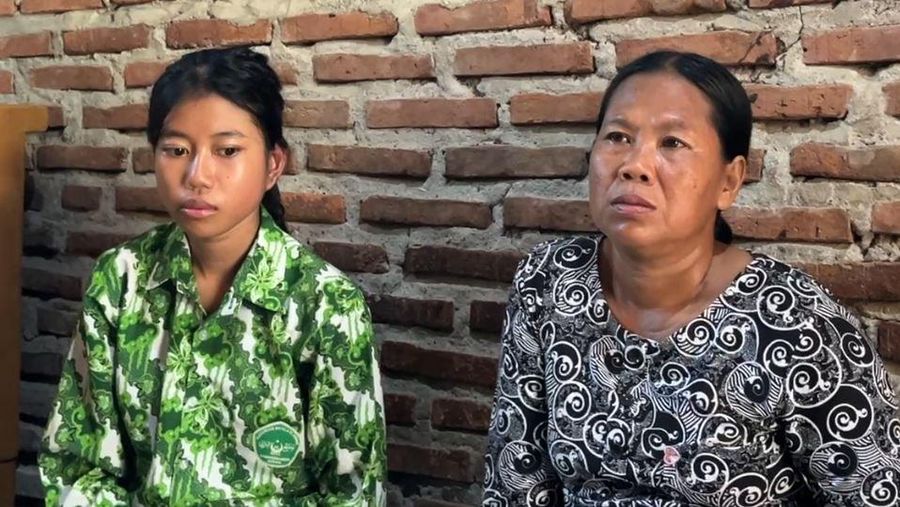 Nani Nabilla anak dengan kekurangan tak memiliki telinga. (Dok. BerbuatBaik.id)