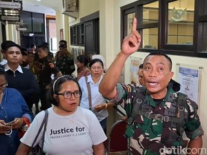 Ayah-Ibu Prada Lucky Marah di Sidang, Yakin Kematian Anak Sudah Di-Setting