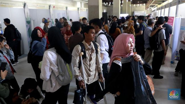 Cari Kerja Susah, Berebut Lowongan di Dark Web Gaji Rp 80 Juta