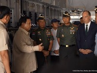 Prabowo Saksikan Penyerahan 'Tanker Terbang' A400M dari TNI ke TNI AU