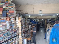 Sentra Buku Kwitang Sunyi Sepi, Nasib Pedagang Bikin Nangis