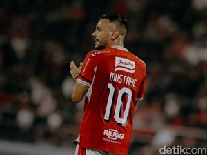 Bebas dari Sanksi-Cedera, Mirza Mustafic Tak Sabar Kembali ke Lapangan Hijau