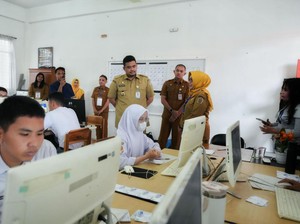 183 Ribu Siswa Ikut TKA di Sumut, Gubsu Sebut Pelaksanaannya Lancar