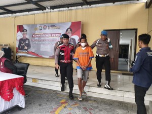 Pria Sidoarjo Tembak Orang hingga Tewas gegara Masuk Kandang Ternaknya