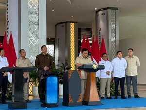 Prabowo Minta Whoosh Tak Dipolitisasi: Jangan Menari di Gendangnya Orang