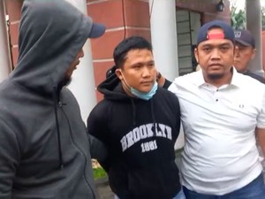 Detik-detik Preman Pemalak Pedagang di Ciputat Dibekuk Polisi