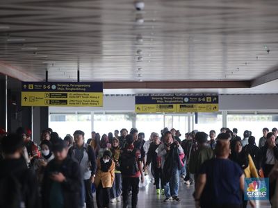 Penumpang KRL Meledak, Subsidi Tiket Tembus Rp 1,7 Triliun