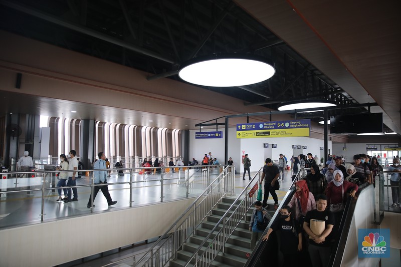 Presiden Prabowo Subianto saat menghadiri peresmian Stasiun Tanah Abang Baru di Jakarta, Selasa (4/11/2025). (CNBC Indonesia/Faisal Rahman)