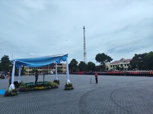 Kapolri Pimpin Apel Kesiapan Tanggap Darurat Bencana, Diikuti 155.938 Personel
