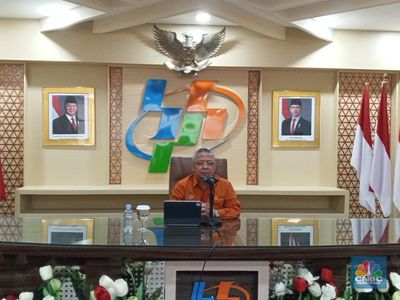 Warga RI Kerja 1-34 Jam Seminggu Naik Jadi 36,29 Juta Orang