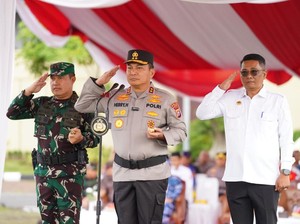 Kapolda Riau Pimpin Apel Siaga Bencana, Pastikan Kesiapan Personel dan Sarpras