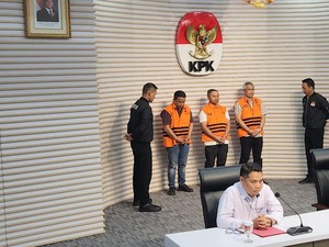 Ada Penerimaan Lain, KPK Juga Jerat Gubernur Riau dengan Pasal Gratifikasi