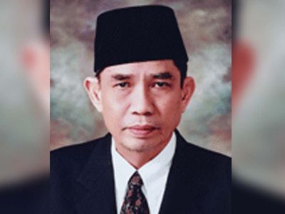 Tak Punya Mobil dan Naik Angkot, Pejabat RI Ini Disebut Miskin