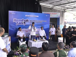 Harga Pupuk Subsidi Turun, Zulhas: Terima Kasih Prabowo & Pupuk Indonesia