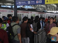 PT KAI Kebut Tambah Armada Baru, Menperin Bicara Kereta Buatan INKA