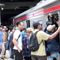 Titah Prabowo, Menhub Minta KAI Kebut Ganti Kereta KRL Jabodetabek
