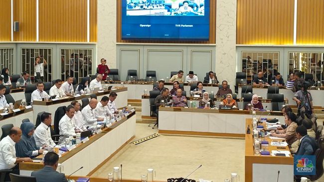 DPR Panggil Trenggono Bahas Tambahan Anggaran Rp2 T, Buat Apa Saja?