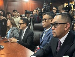 Eko dan Nafa Diskorsing, Uya Kuya Aktif Lagi Jadi Anggota DPR RI