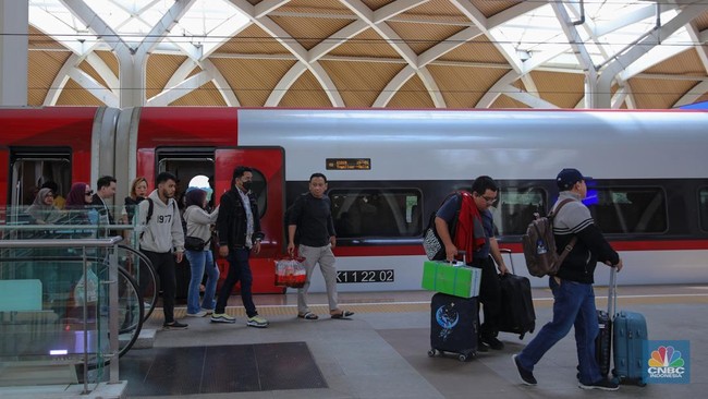 Tiket KA Cepat Whoosh Didiskon Lagi, Tarif Jakarta-Bandung Cuma Segini