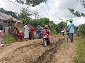 Banten Siapkan Rp 167 M Perbaiki Jalan Desa, Prioritas di Lebak-Pandeglang