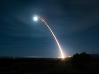 Boom! Trump Tembak Rudal Balistik Antarbenua AS, Minuteman III