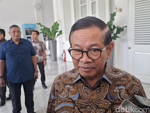 Pramono Beri Waktu Adhi Karya 1 Bulan Bongkar Tiang Monorel Mangkrak