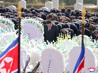Kunci Sukses Kekuasaan Kim Jong Un Meninggal Dunia, Korut Beri Hormat