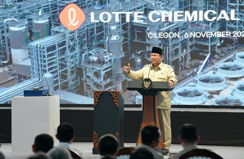 Presiden Prabowo Resmikan Pabrik Hilirisasi Migas Terbesar di Asia Tenggara, Kamis (6/11/2025). (Istimewa)
