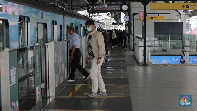 15 Kelompok Warga Jakarta Gratis Naik MRT, LRT dan TJ, Ini Daftarnya