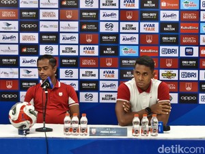 Pelatih Persis Solo Peter de Roo Hilang Jelang Lawan PSIM Jogja