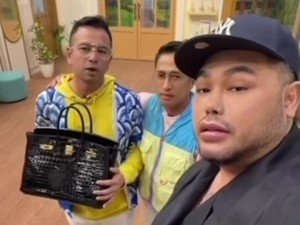 Raffi Beli Tas Ivan Gunawan Rp 500 Juta, Uangnya DIsumbangkan Bangun Masjid