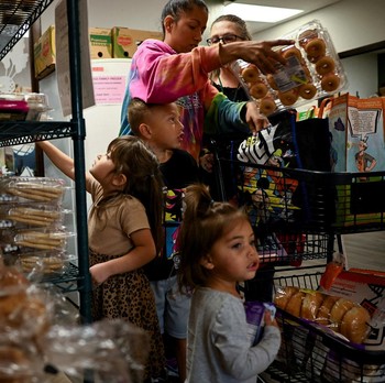 Amerika Krisis! Jutaan Warga Terancam Kelaparan dalam Sekejap