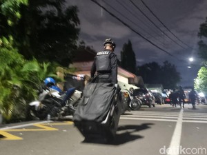Usut Ledakan SMAN 72, Polisi Temukan Bukti Berupa Tulisan-Serbuk