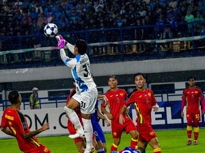 AFC Selidiki Suporter Selangor FC yang Ricuh saat Hadapi Persib