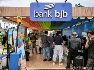 Bank bjb Hadirkan Pengalaman Transaksi Hemat dan Seru di WJF 2025