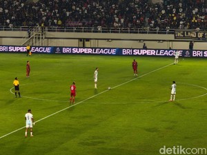 PSIM Unggul 2-0 dari Tuan Rumah Persis di Babak Pertama