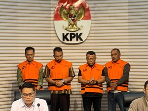 Bupati Ponorogo Jadi Tersangka Suap Jabatan-Proyek, Langsung Ditahan