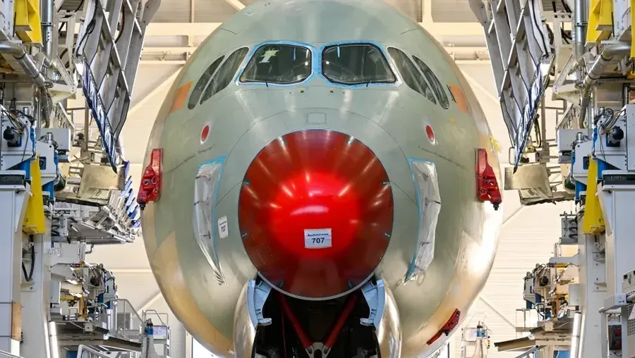 Penerbangan komersial diperkirakan akan dimulai pada paruh pertama tahun 2027. (Dok. Qantas)