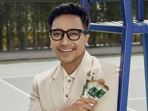 Bubah Alfian dan Aeris Rilis Koleksi Brush Makeup Bertema Padel