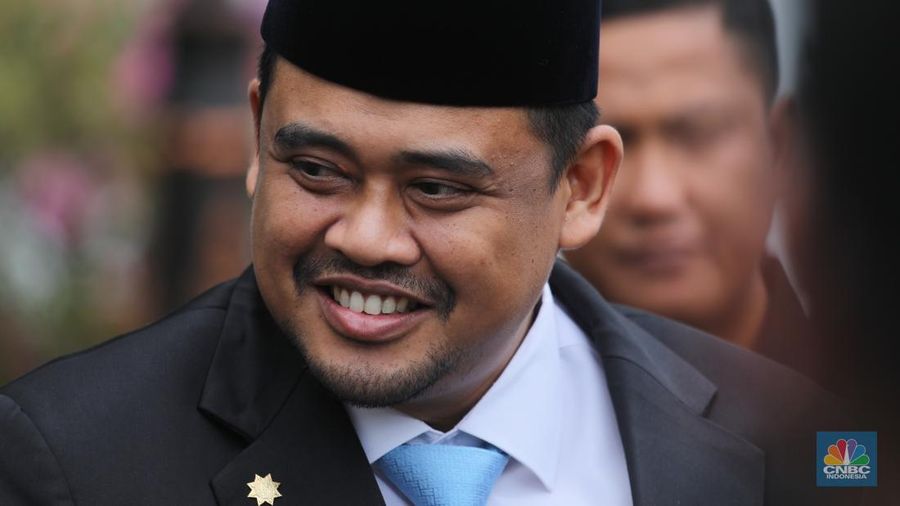 Gubernur Sumatera Utara Bobby Nasution di Istana Negara, Jakarta, Senin (10/11/2025). (CNBC Indonesia/Tri Susilo)